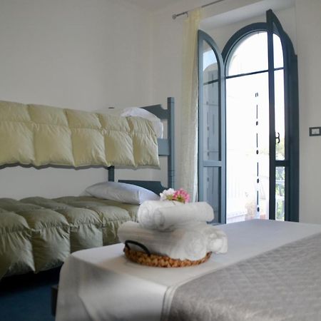 Sperlonga Paradise Suites 500M Dal Mare In Estate Servizio Navetta Per Sperlonga Centro Exteriör bild