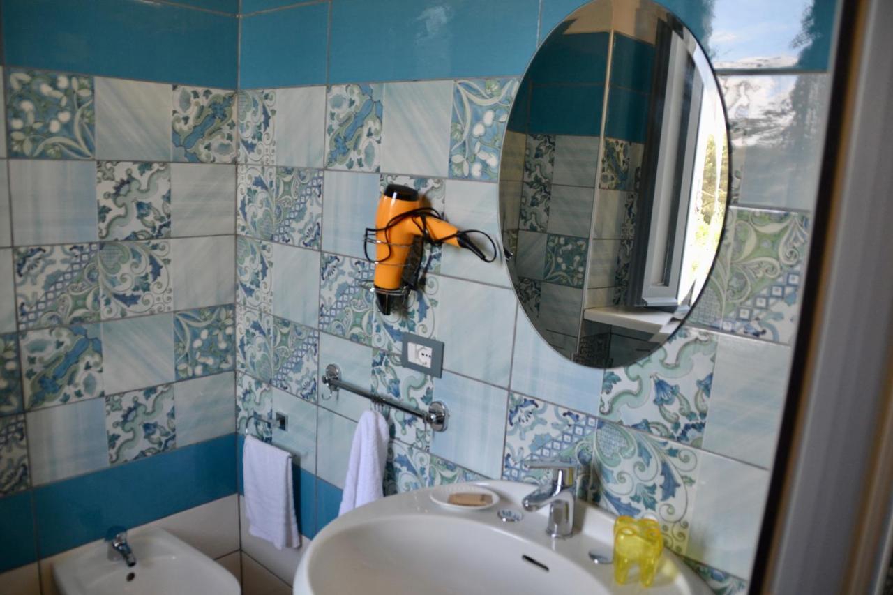 Sperlonga Paradise Suites 500M Dal Mare In Estate Servizio Navetta Per Sperlonga Centro Exteriör bild
