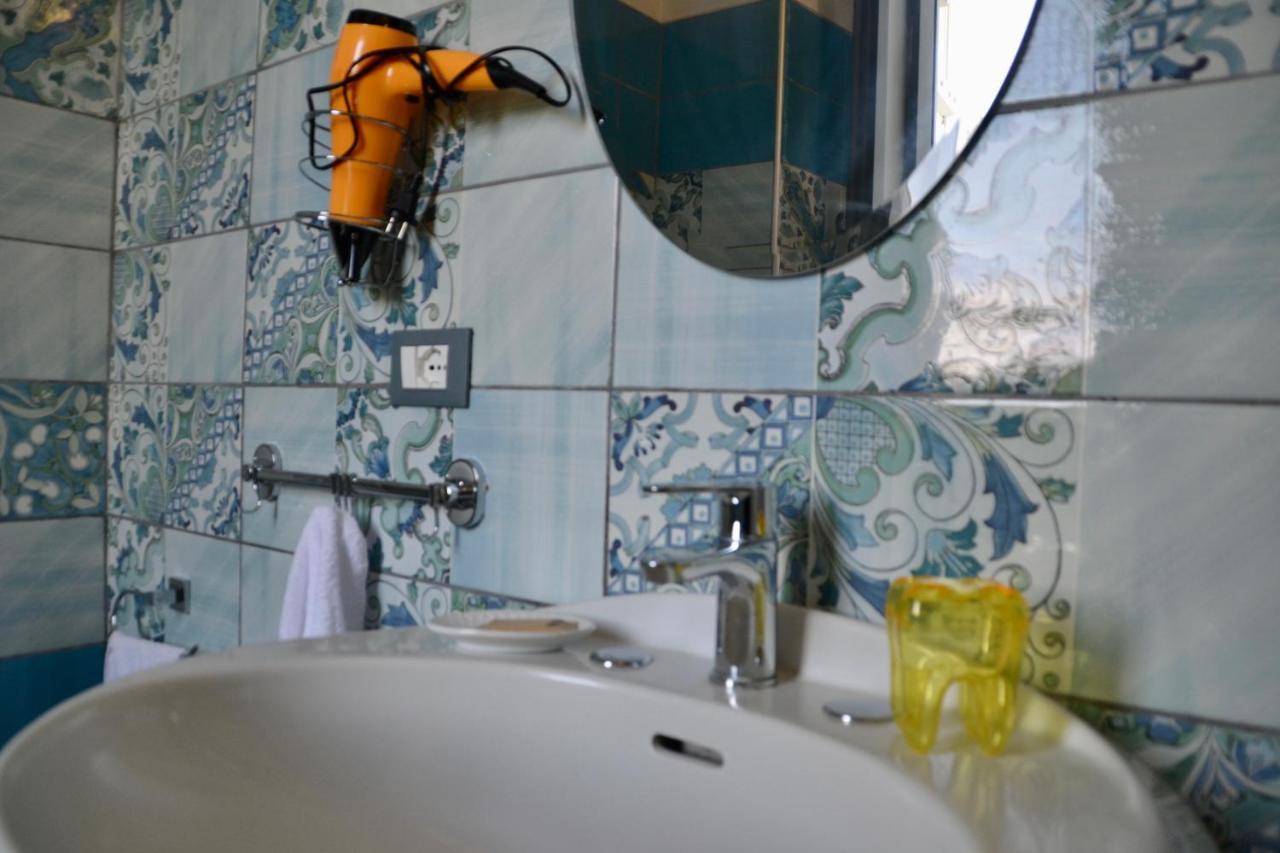 Sperlonga Paradise Suites 500M Dal Mare In Estate Servizio Navetta Per Sperlonga Centro Exteriör bild